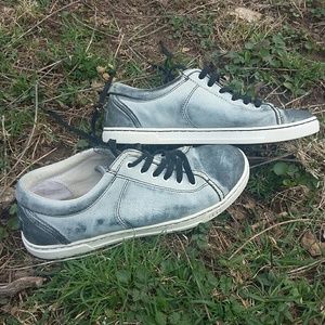 Ugg leather sneakers